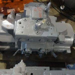 Pompa hidraulica Kobelco YN10V00001F1