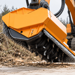 Atașament forestier T11 cu rotor MZ elicoidal sau FR forestier cu ciocane rotative