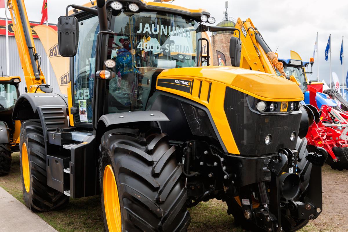 Piese tractor Fastrac JCB